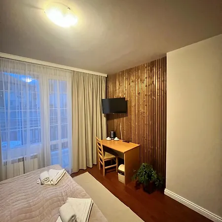 Πανσιόν Zasheva Kushta